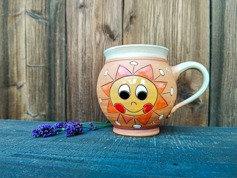 HRNEK  0,5 litru BACULATÝ sluníčko