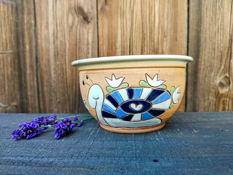 MISKA  bez oušek šnek modrý