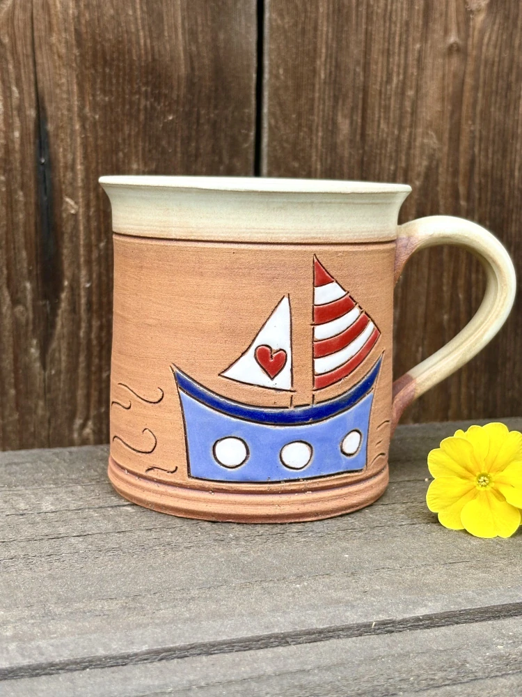 HRNEK  0,5 litru ROVNÝ loď