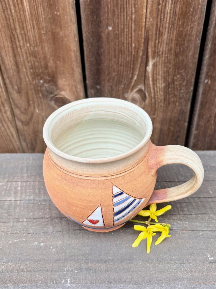 HRNEK  0,5 litru BACULATÝ LOĎ