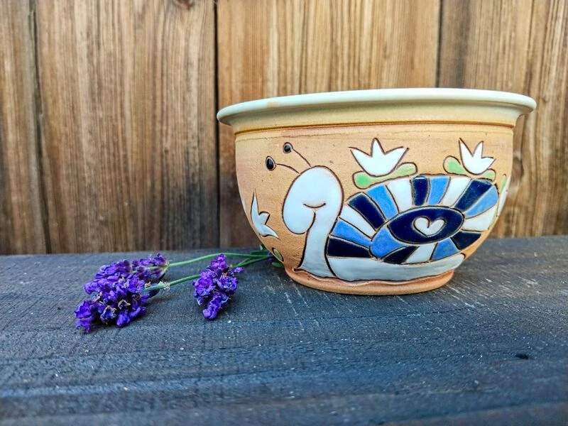 MISKA  bez oušek šnek modrý