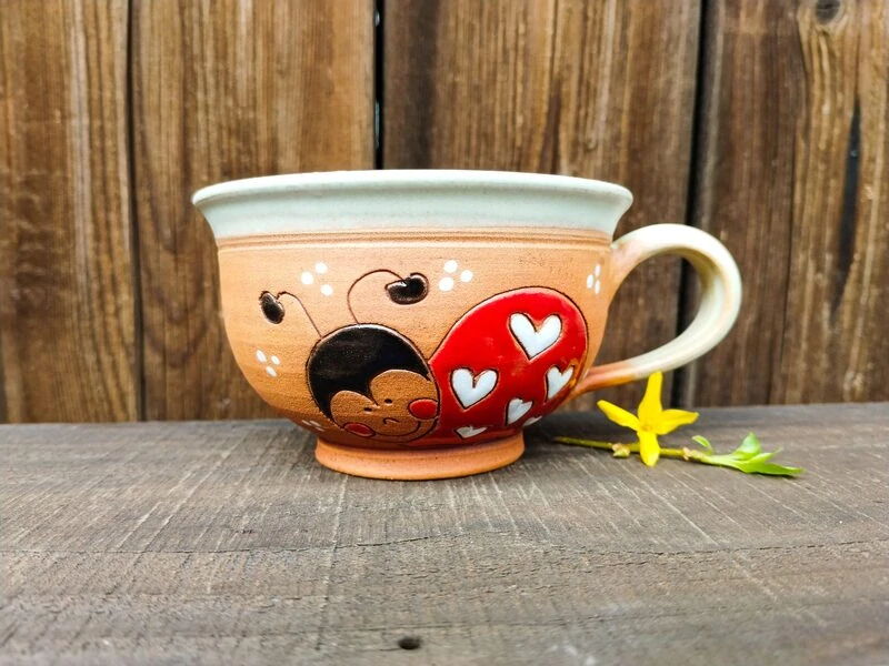 HRNEK ČAJOVÝ 0,5L beruška