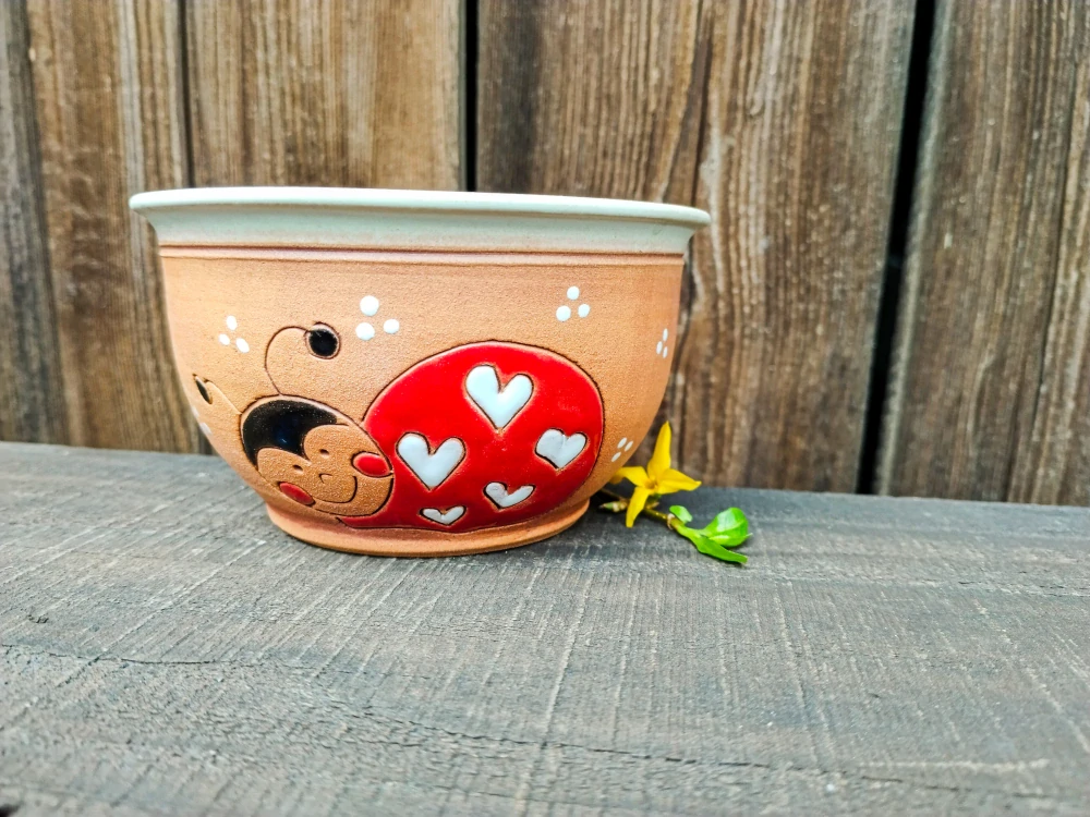 MISKA  bez oušek beruška