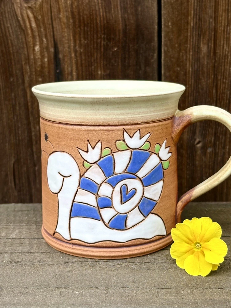 HRNEK  0,5 litru ROVNÝ šnek modrý