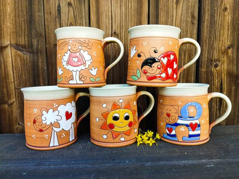 HRNEK  1 litr ROVNÝ kočka modrá