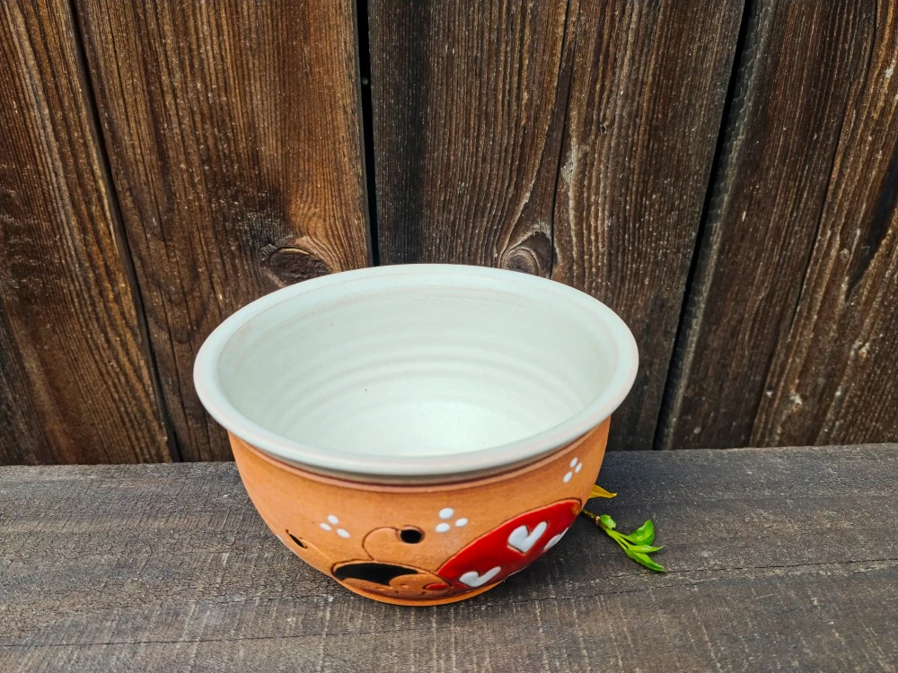 MISKA  bez oušek beruška