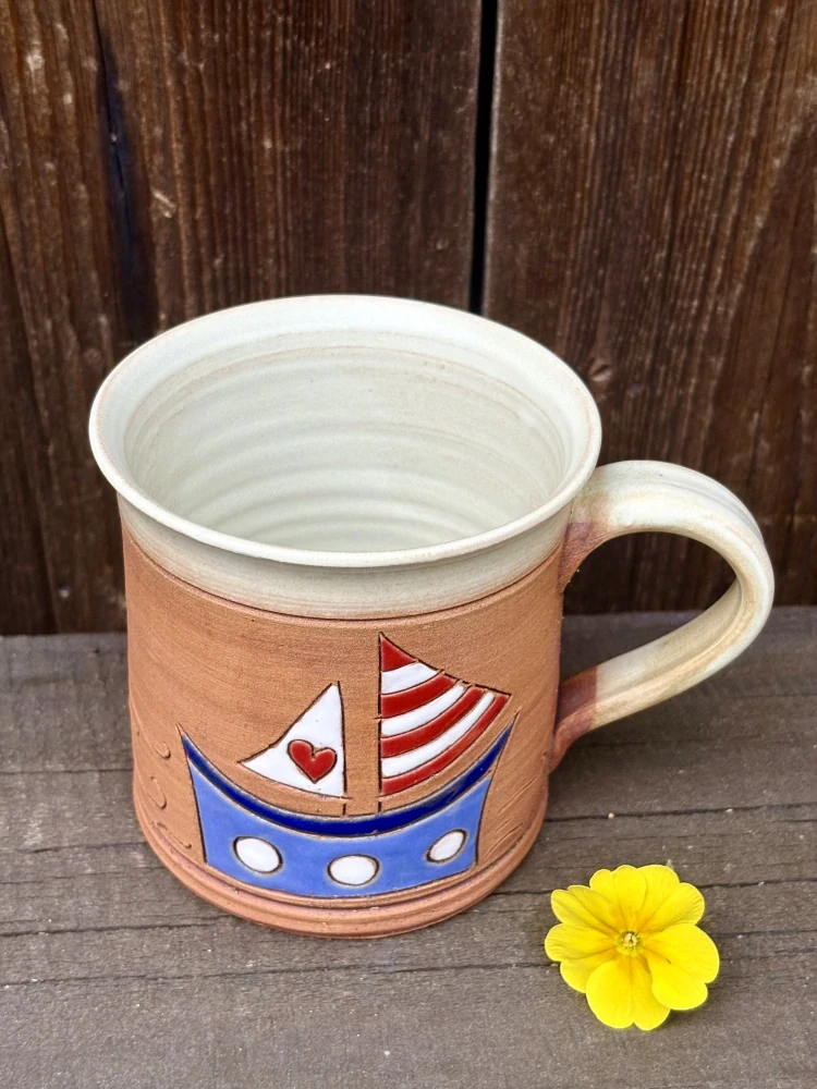 HRNEK  0,5 litru ROVNÝ loď