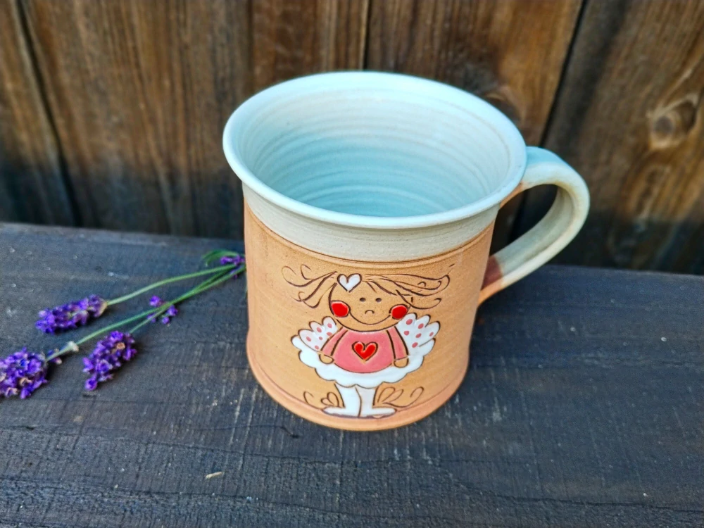 HRNEK  0,5 litru ROVNÝ andílek růžový