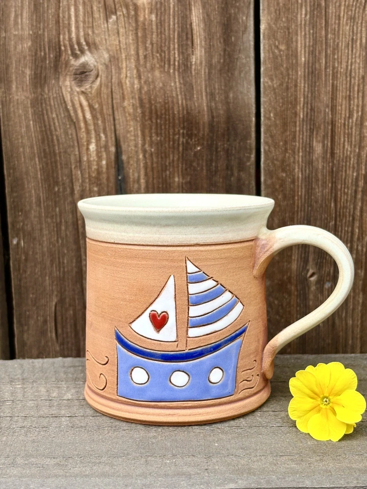 HRNEK  0,5 litru ROVNÝ loď