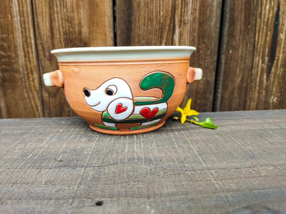 MISKA s oušky pes zelený