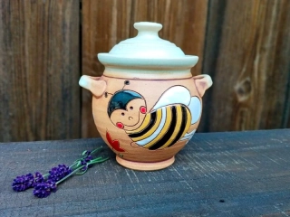 CUKŘENKA malovaná VČELKA